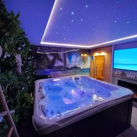 & Sweety Holiday home